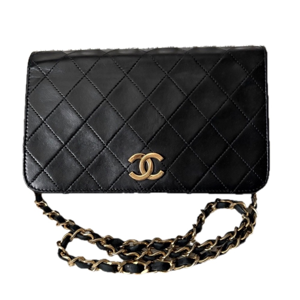 CHANEL Black Lambskin Full Flap Shoulder Bag